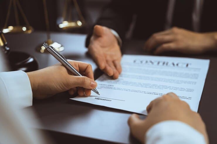 گروه حقوقی وکیل سلمان احدی